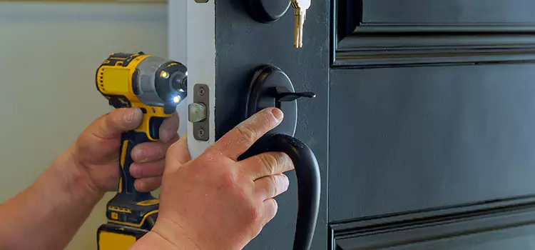 Locksmith Emergency Service Lancaster
